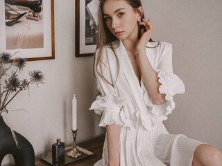 Melia Hoxie: My Simple Day